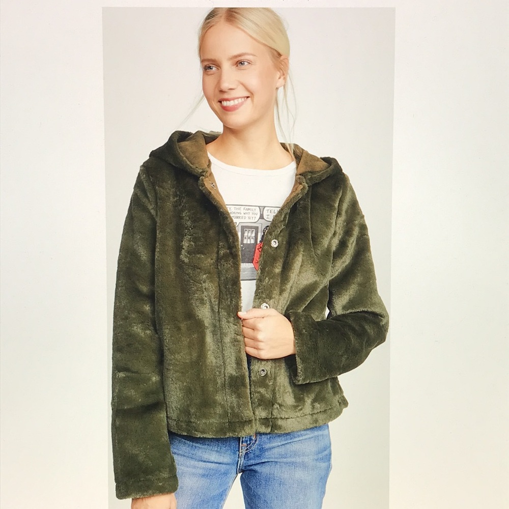 Anthropologie Line & Dot Andi faux fur hooded jacket XS new reversible